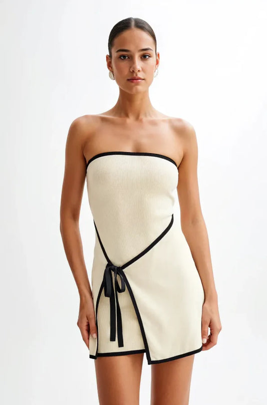 Oriane – Strapless knit dress with bow detail