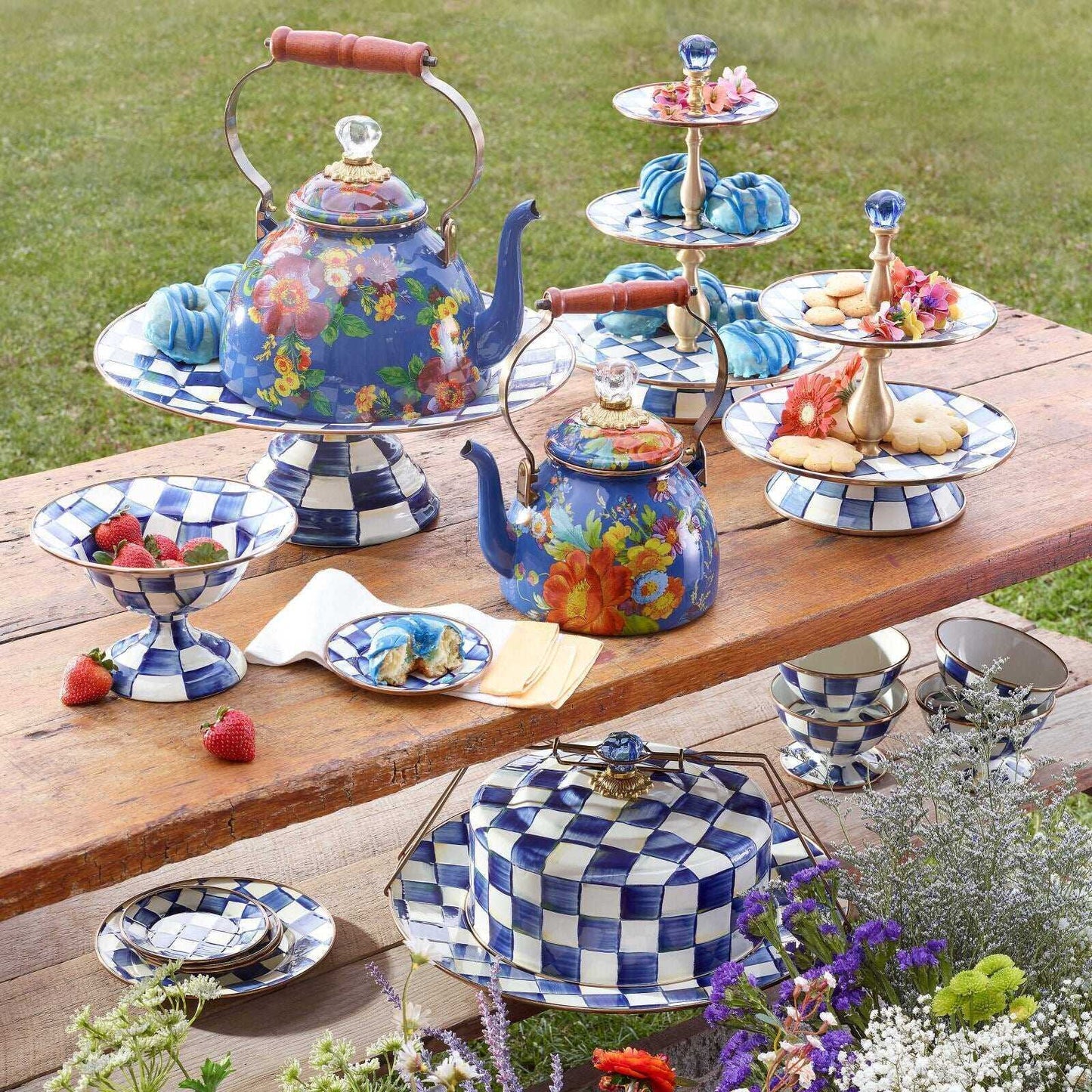 Flower Market Blue Enamel Tea Kettle - Lapis by Mackenzie Childs 2.84L