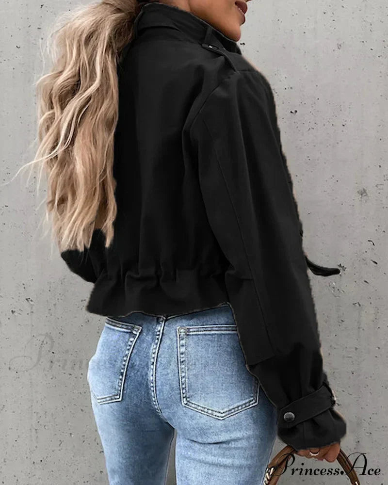 Casual Jacket with Convenient Pockets